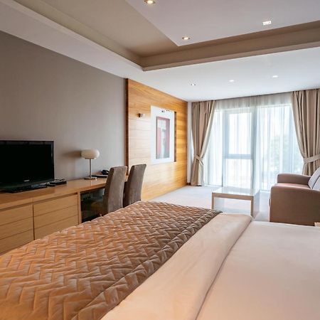 Garni Hotel Centar Novi Sad Bagian luar foto