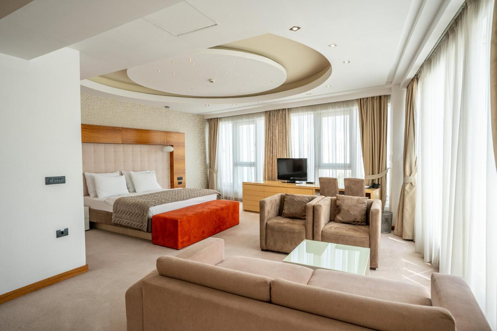 Garni Hotel Centar Novi Sad Bagian luar foto
