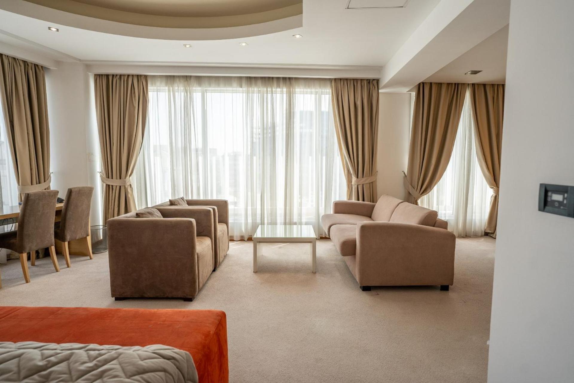 Garni Hotel Centar Novi Sad Bagian luar foto
