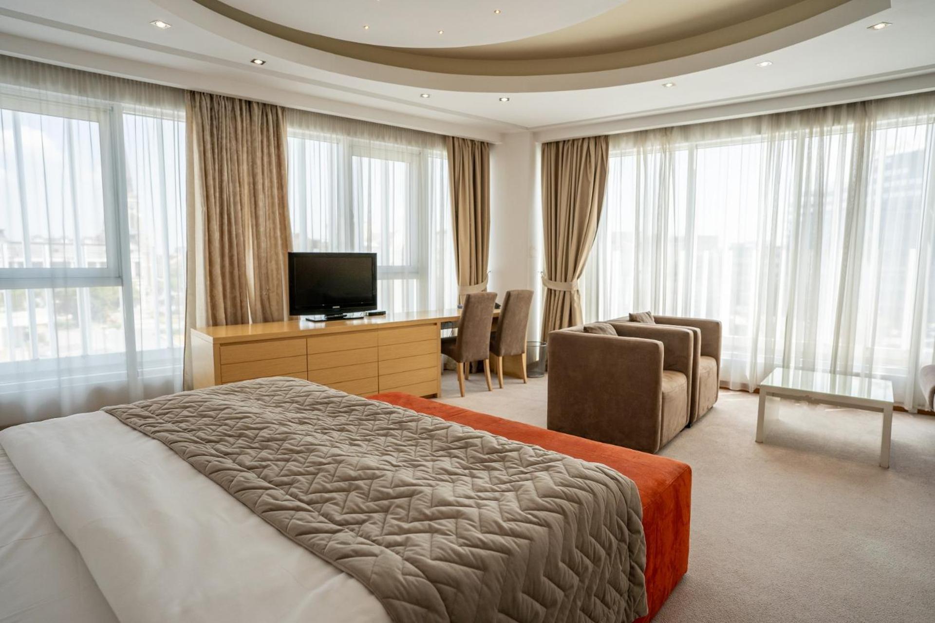 Garni Hotel Centar Novi Sad Bagian luar foto