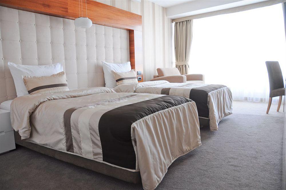 Garni Hotel Centar Novi Sad Bagian luar foto